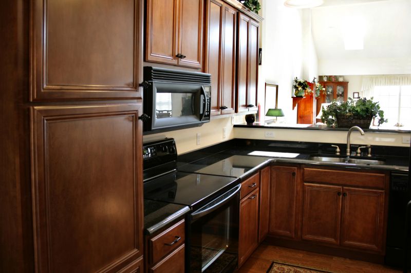 Benefits Of Cabinet Refacing